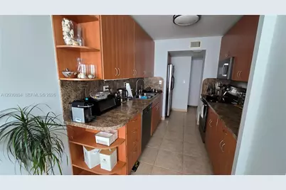 250 174th St #314, Sunny Isles Beach, FL 33160 - Photo 5