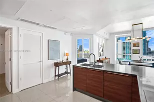601 NE 27th St, Miami, FL 33137 - Photo 13