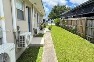 3085 W Flagler St, Miami, FL 33135 - Photo 13
