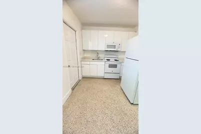 3085 W Flagler St #3, Miami, FL 33135 - Photo 11