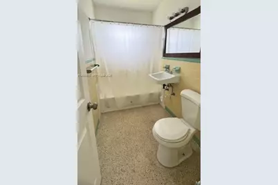 3085 W Flagler St #3, Miami, FL 33135 - Photo 9
