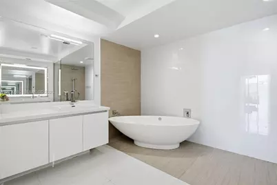 330 Sunny Isles Blvd #5-708, Sunny Isles Beach, FL 33160 - Photo 19