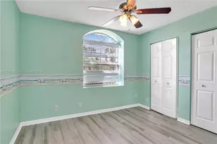 10627 NW 7th St, Pembroke Pines, FL 33026 - Photo 23