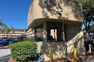17000 NW 67th Ave, Hialeah, FL 33015 - Photo 3