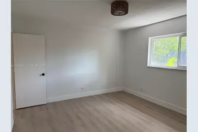 7220 NW 7th St, Plantation, FL 33317 - Photo 9