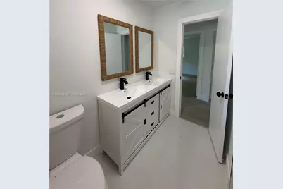 7220 NW 7th St, Plantation, FL 33317 - Photo 11