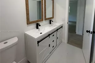 7220 NW 7th St, Plantation, FL 33317 - Photo 11