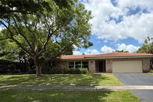 7220 NW 7th St, Plantation, FL 33317 - Photo 1