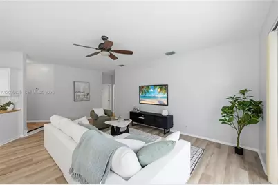 18000 NW 16th St, Pembroke Pines, FL 33029 - Photo 15