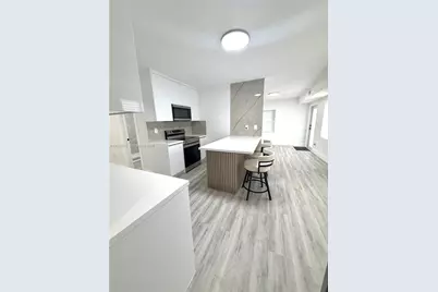 15545 Leisure Dr, Homestead, FL 33033 - Photo 13