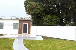 15545 Leisure Dr, Homestead, FL 33033 - Photo 3