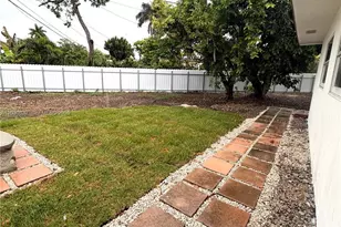 15545 Leisure Dr, Homestead, FL 33033 - Photo 41
