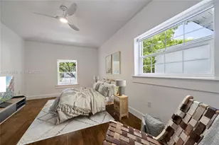 8942 Carlyle Ave, Surfside, FL 33154 - Photo 33