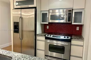 7541 SW 61st Ave, South Miami, FL 33143 - Photo 5