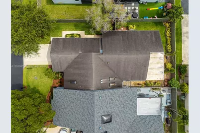 6561 Sutton Ct, Parkland, FL 33067 - Photo 9