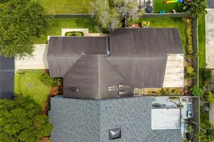 6561 Sutton Ct, Parkland, FL 33067 - Photo 9