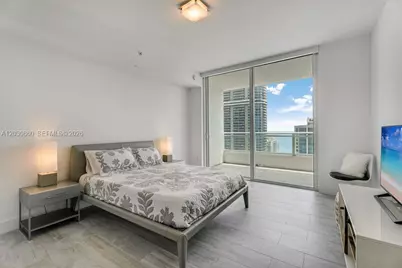 1080 Brickell Ave #3602, Miami, FL 33131 - Photo 7