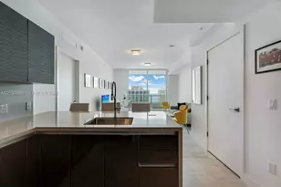 1080 Brickell Ave, Miami, FL 33131 - Photo 5