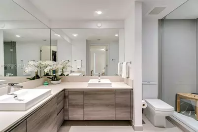 1080 Brickell Ave #3602, Miami, FL 33131 - Photo 9