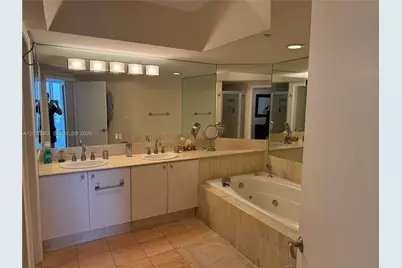 7000 Island Blvd #2403, Aventura, FL 33160 - Photo 19