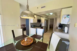 7000 Island Blvd, Aventura, FL 33160 - Photo 15