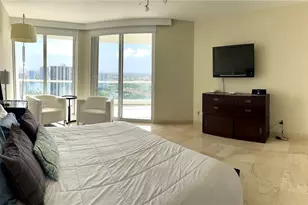 7000 Island Blvd, Aventura, FL 33160 - Photo 19