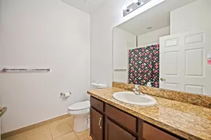 14661 SW 9th St, Pembroke Pines, FL 33027 - Photo 23