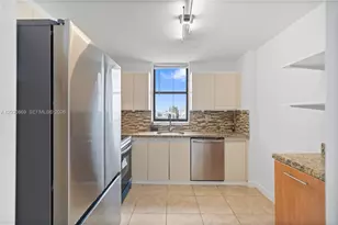 18181 NE 31st Ct, Aventura, FL 33160 - Photo 5