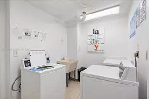 18181 NE 31st Ct, Aventura, FL 33160 - Photo 31