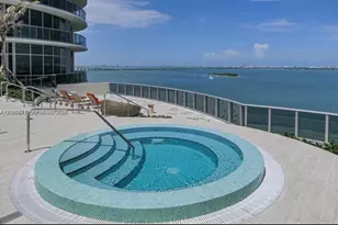488 NE 18th St, Miami, FL 33132 - Photo 25