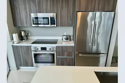 488 NE 18th St #1901, Miami, FL 33132 - Photo 5