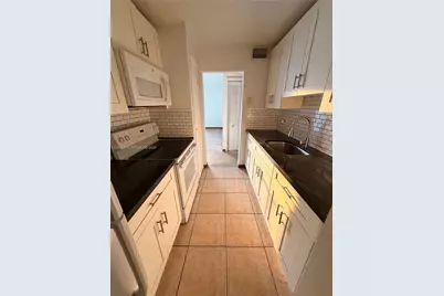7250 SW 94th Pl #B8, Miami, FL 33173 - Photo 11