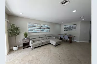 4712 NW 114th Ave #202, Doral, FL 33178 - Photo 9