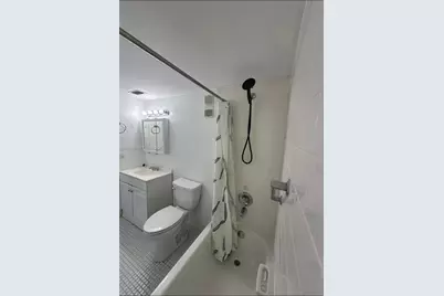 5055 NW 7th St #409, Miami, FL 33126 - Photo 15