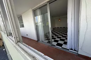 5055 NW 7th St, Miami, FL 33126 - Photo 5