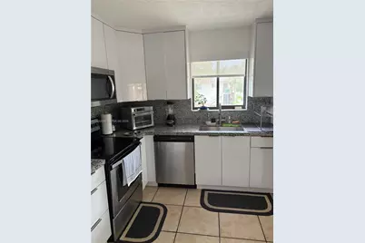 16184 Laurel Dr #204, Weston, FL 33326 - Photo 11