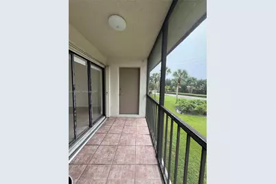 16184 Laurel Dr #204, Weston, FL 33326 - Photo 35