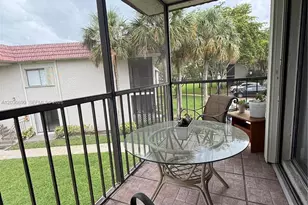 16184 Laurel Dr, Weston, FL 33326 - Photo 23