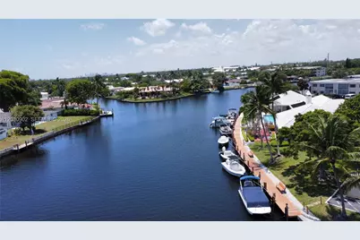 160 Cypress Club Dr #608, Pompano Beach, FL 33060 - Photo 17