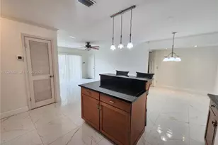 160 Cypress Club Dr, Pompano Beach, FL 33060 - Photo 3