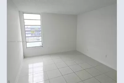 8821 W Flagler St #313, Miami, FL 33174 - Photo 17