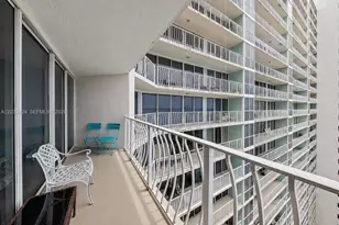7601 E Treasure Dr, North Bay Village, FL 33141 - Photo 19
