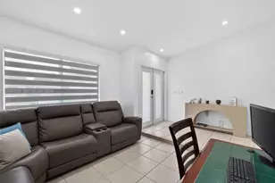 14315 SW 101st St, Miami, FL 33186 - Photo 5