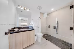 225 N Miami Ave, Miami, FL 33128 - Photo 17