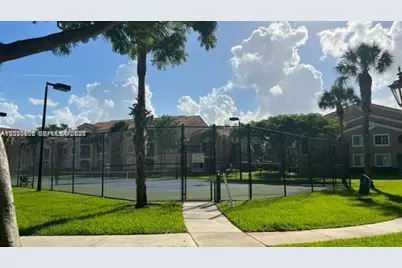 8020 N Nob Hill Rd #205, Tamarac, FL 33321 - Photo 3