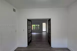2131 Calais Dr, Miami Beach, FL 33141 - Photo 15