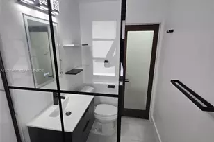 2131 Calais Dr, Miami Beach, FL 33141 - Photo 33