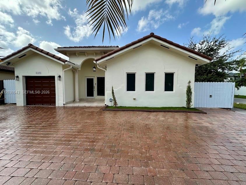 15490 SW 10th St - 15490 SW 10th St, Miami, FL 33194 Luxury Property | Jose Angel Pina