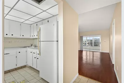 6070 NW 64th Ave #308, Tamarac, FL 33319 - Photo 1