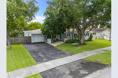 10421 SW 107th St, Miami, FL 33176 - Photo 27